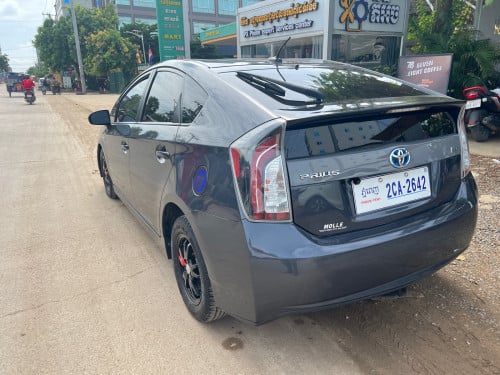 ឡាលក់ TOYOTA. PRIUS 2010 អប់សិន3 លេងគុជ3កាង012ហើយសរេច
