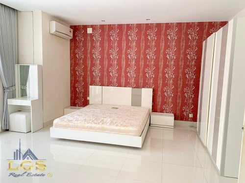 វីឡាភ្លោះ សម្រាប់ជួល | Twin Villa for Rent