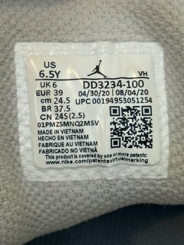 โ
ORIGINAL Air Jordan 1 Low White Camo (GS) Size 39