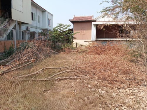 ๐ฆLand Available for Urgent Sale at a Special Price (Negotiable).