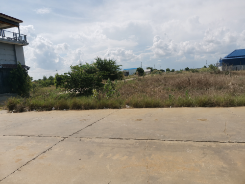 ๐ฆLand Available for Urgent Sale at a Special Price (Negotiable).