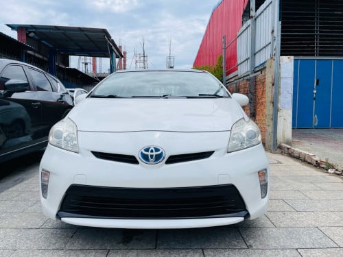 ឡានស្អាតទឹកថ្នាំស្រីនមួយជុំឡាននៅថ្មីខ្លាំង👍