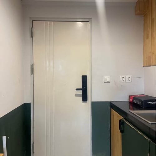 1 bedrooms door smart lock high security for rent in sensok