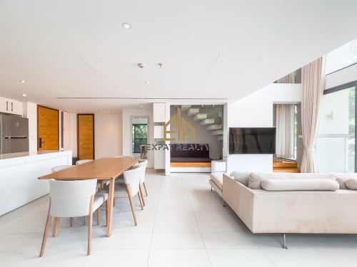 2 bedroom at Phnom Penh 240 Condo for rent- Tonle Basac -Phnom Penh.