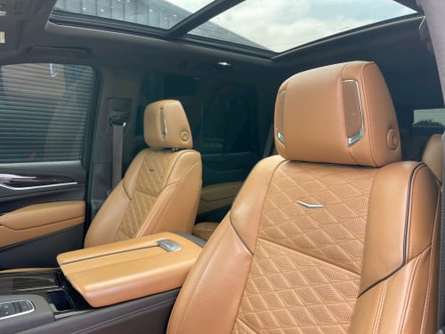 2021 l Cadillac Escalate ESV l 36 Speakers l LWB