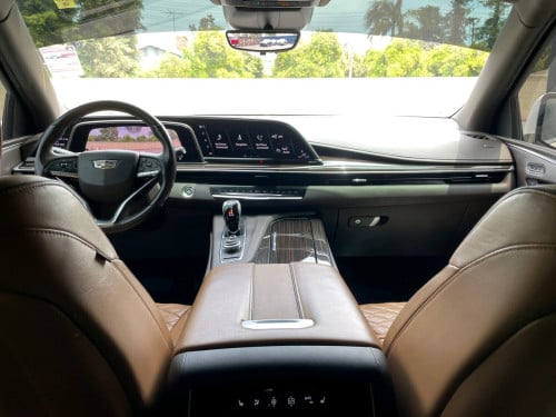 2021 l Cadillac Escalate ESV l 36 Speakers l LWB