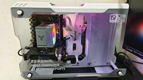 250$