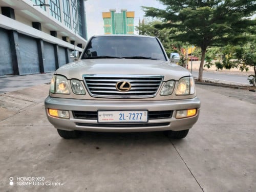 470ឆ្នាំ2000ម្ចាសដេីមលក់ដូសារី11000$ចរចារ