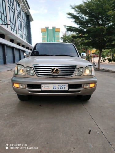 470ឆ្នាំ2000ម្ចាសដេីមលក់ដូសារី11000$ចរចារ
