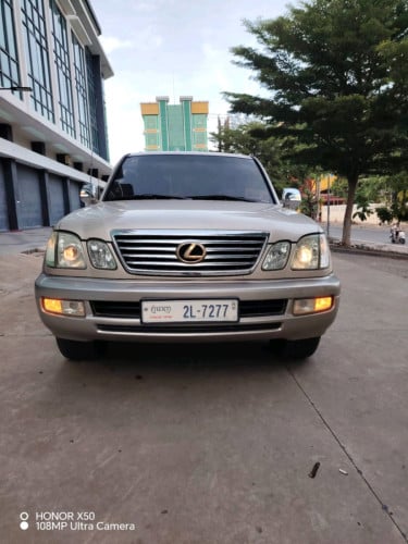 470ឆ្នាំ2000ម្ចាសដេីមលក់ដូសារី11000$ចរចារ