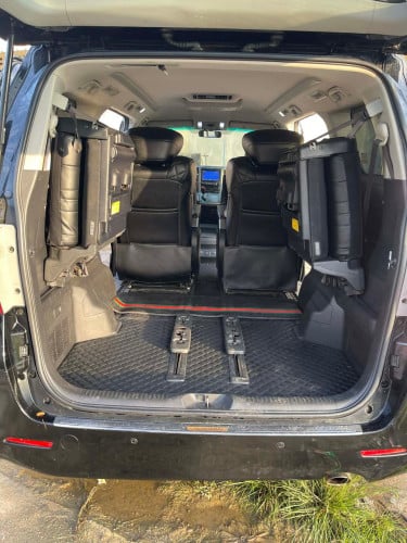 ALPHARD 2009 For Rent /出租