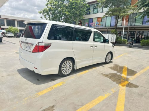 ALPHARD 2010 up 2017 For Rent /出租