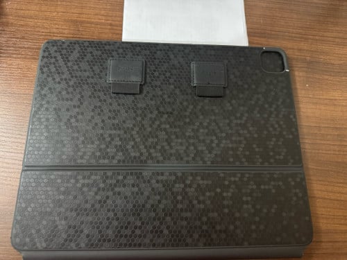 Apple Magic Keyboard original 12.9 inches can use with iPad M1 M2