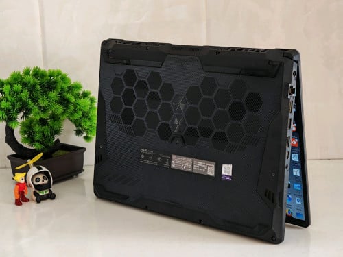 ASUS TUF F15 FX506HC 98.99%