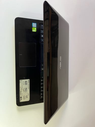 ASUS x556UF 15inch FULLHD/ i5-6200U / RAM 8GB / 500GB HDD / Nvdia 930M 2GB / Battery ๐ good
