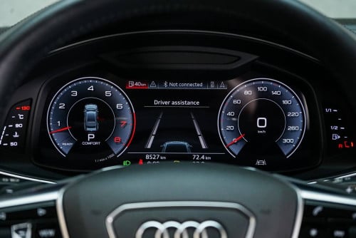 Audi A7 2020 used 8000km ទឹកថ្នាំហ្សុីនម៉ាជុំ💯