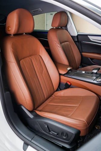 Audi A7 2020 used 8000km ទឹកថ្នាំហ្សុីនម៉ាជុំ💯