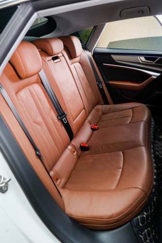 Audi A7 2020 used 8000km ទឹកថ្នាំហ្សុីនម៉ាជុំ💯