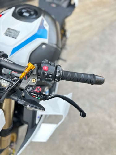 BMW S1000R