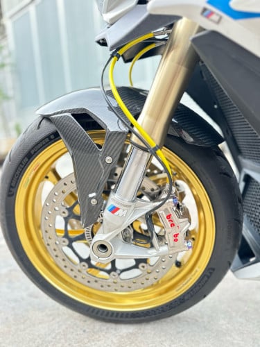 BMW S1000R