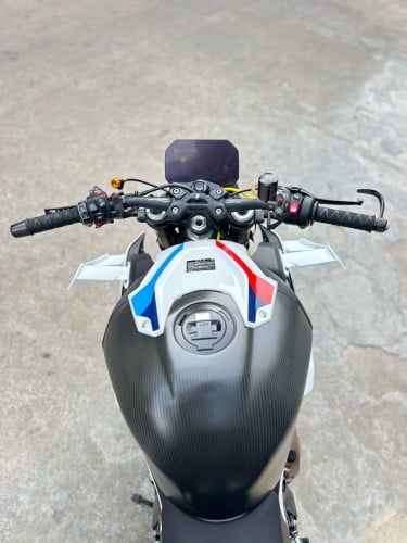 BMW S1000R