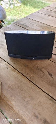 Bose sound dock portable ស្ទើរតួរ ខូចDocking តែចាក់តាម Audio-in បាន សម្លេងពិរោះខ្លាំង