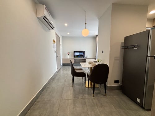Condo free WiFi , Parking, Cleaning