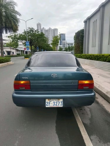 Corolla DX 1995