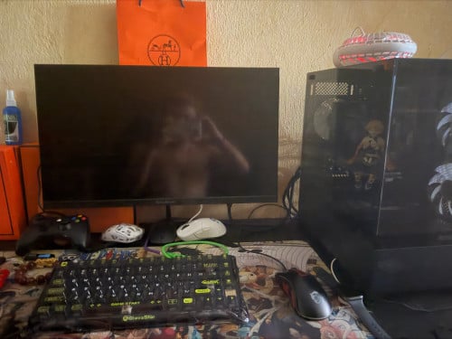 Cpu i7-2700k vga nvidia 1050ti 4G storage 715G +Monitor 27icnh = 260$