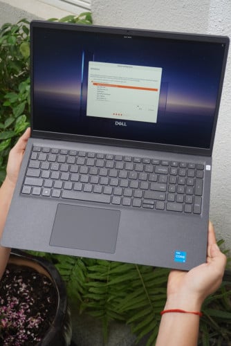 Dell Pro 15 Essential PV15250