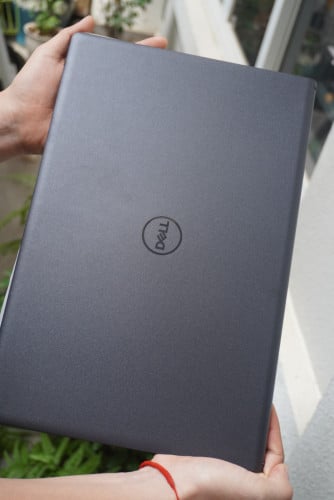 Dell Pro 15 Essential PV15250