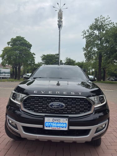 Ford Everest Titanium 2022 ថ្មីណាស់ លក់តម្លៃពិសេស