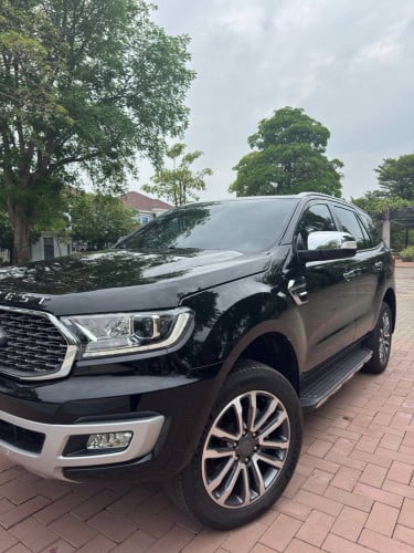 Ford Everest Titanium 2022 ថ្មីណាស់ លក់តម្លៃពិសេស