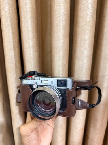Fujifilm X100
