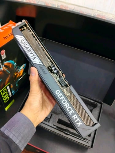 GIGABYTE GEFORCE RTX 5080 Windforce OC SFF 16G