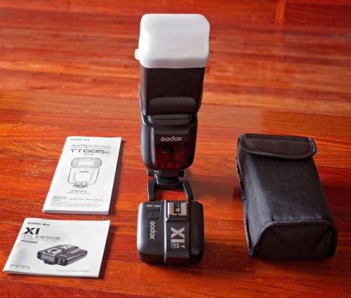 Godox X1 wireless Flash Trigger & Godox TT685 Flash, both for Fuji