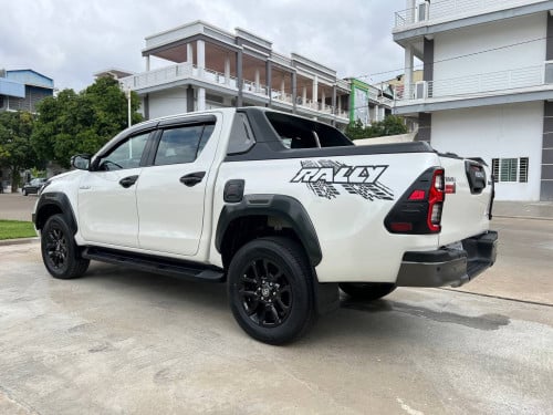 Hilux Rally 021