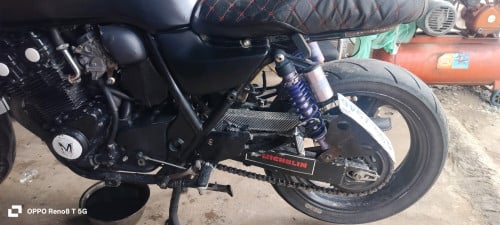 Honda CB 400