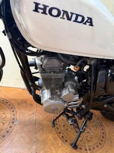 Honda CB223