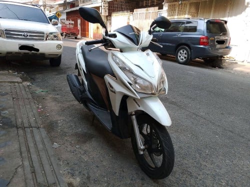 Honda click
