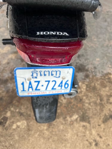 Honda dream 011