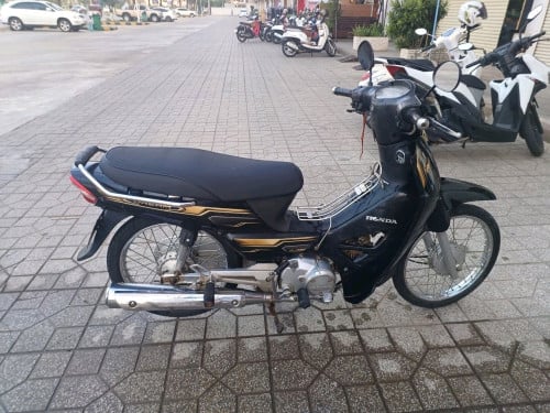 Honda dream 22