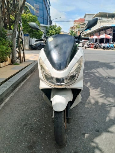 Honda pcx 2016 1250$