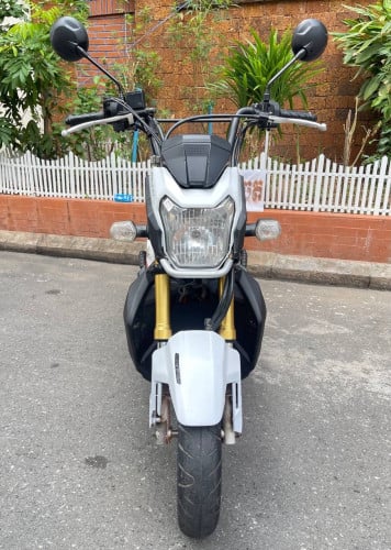Honda ZOOMER x (110cc, year2017, 610$) have all documents