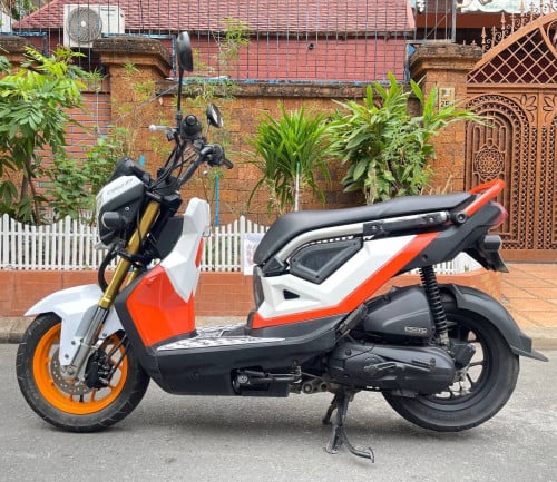 Honda ZOOMER x (110cc, year2017, 610$) have all documents