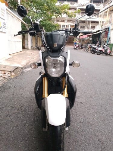 Honda zoomer x 2015 600$