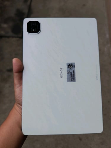Honor GT Pad Pro white, OLED 144hz, ram8+8/256g ស្អាត 98% (China version)