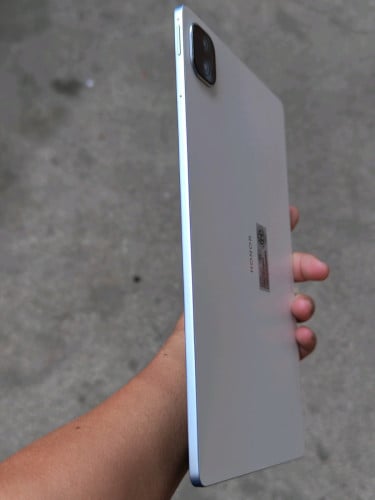 Honor GT Pad Pro white, OLED 144hz, ram8+8/256g ស្អាត 98% (China version)