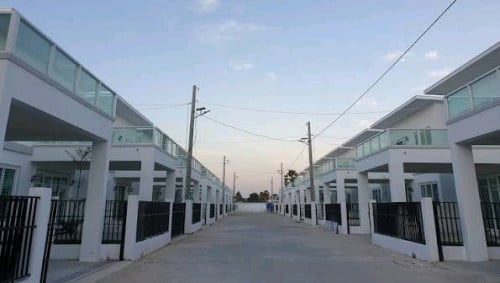 House for Sale or Rent