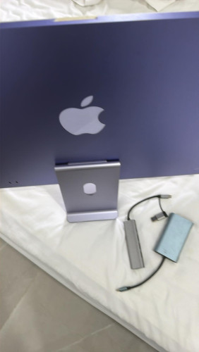 iMac M4 Ram16GB 256GB ស្អាត 99% នៅល្អទាំងអស់ធានា
